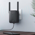 XIAOMI MI WIFI Range Extender AC1200 - Black - Image 3