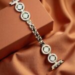 Elegant Ladies Metal Chain Strap with Sparkling Stones for Apple Watch 42/44/45/46/49mm Ultra & Ultra 2 – Gold (Design8)